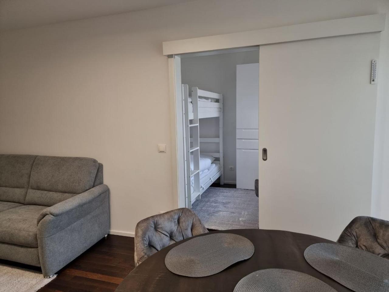 Amanda Apartment *